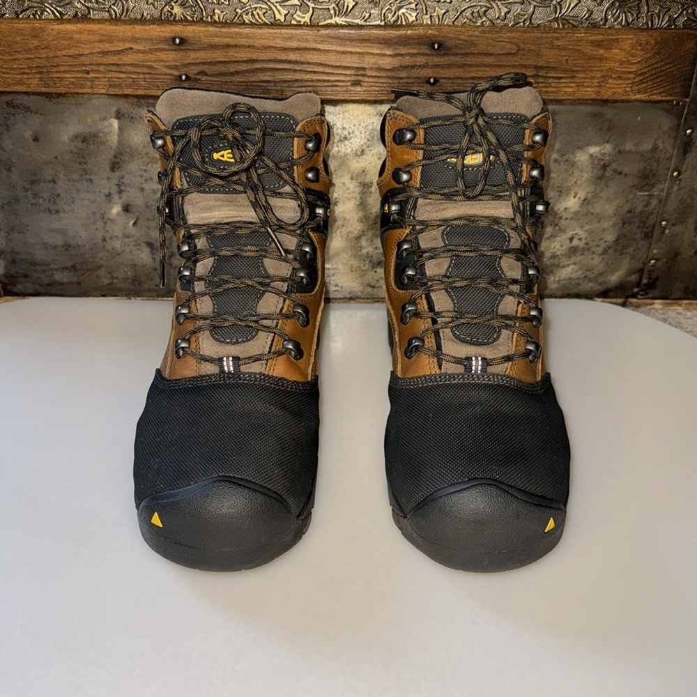 Keen Utility Men’s NWOT Louisville 6” Leather Waterproof Steel Toe Boot Size 10D